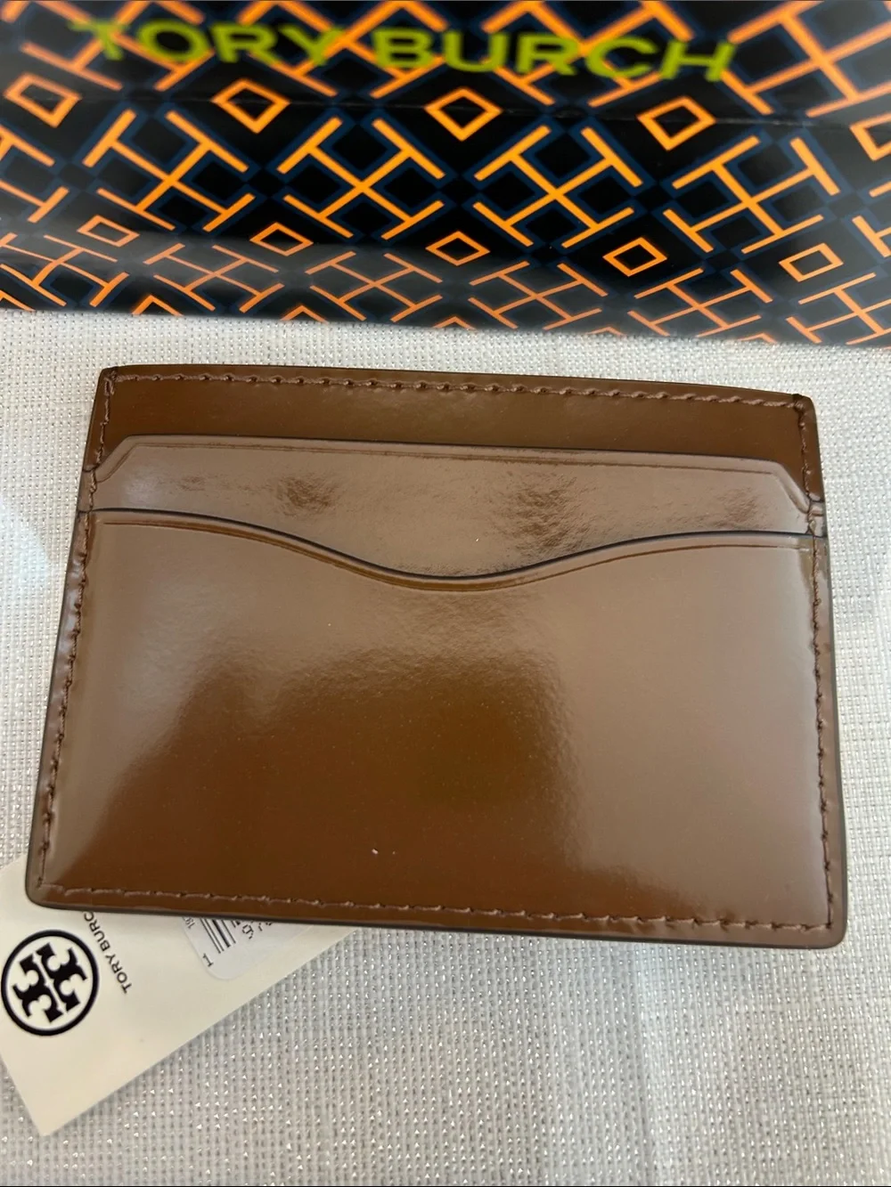 Tory Burch Emerson Patent Slim Card Case - Brown BNWT